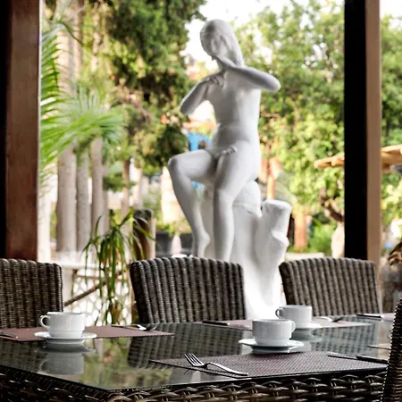 Wyndham Perili Bay فندق داتْشا