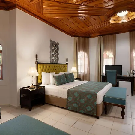 Wyndham Perili Bay فندق داتْشا