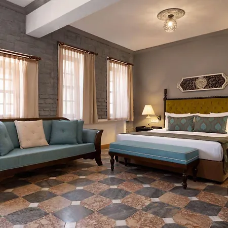 Wyndham Perili Bay فندق 5*