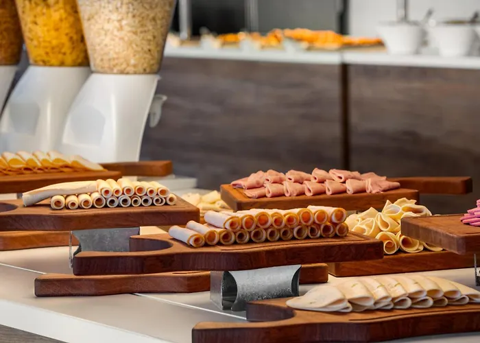 Wyndham Perili Bay Hotell 5*