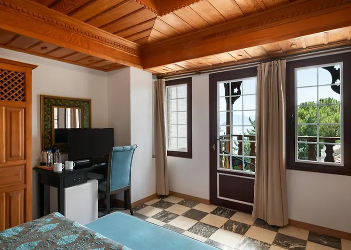 Wyndham Perili Bay 5* Datça